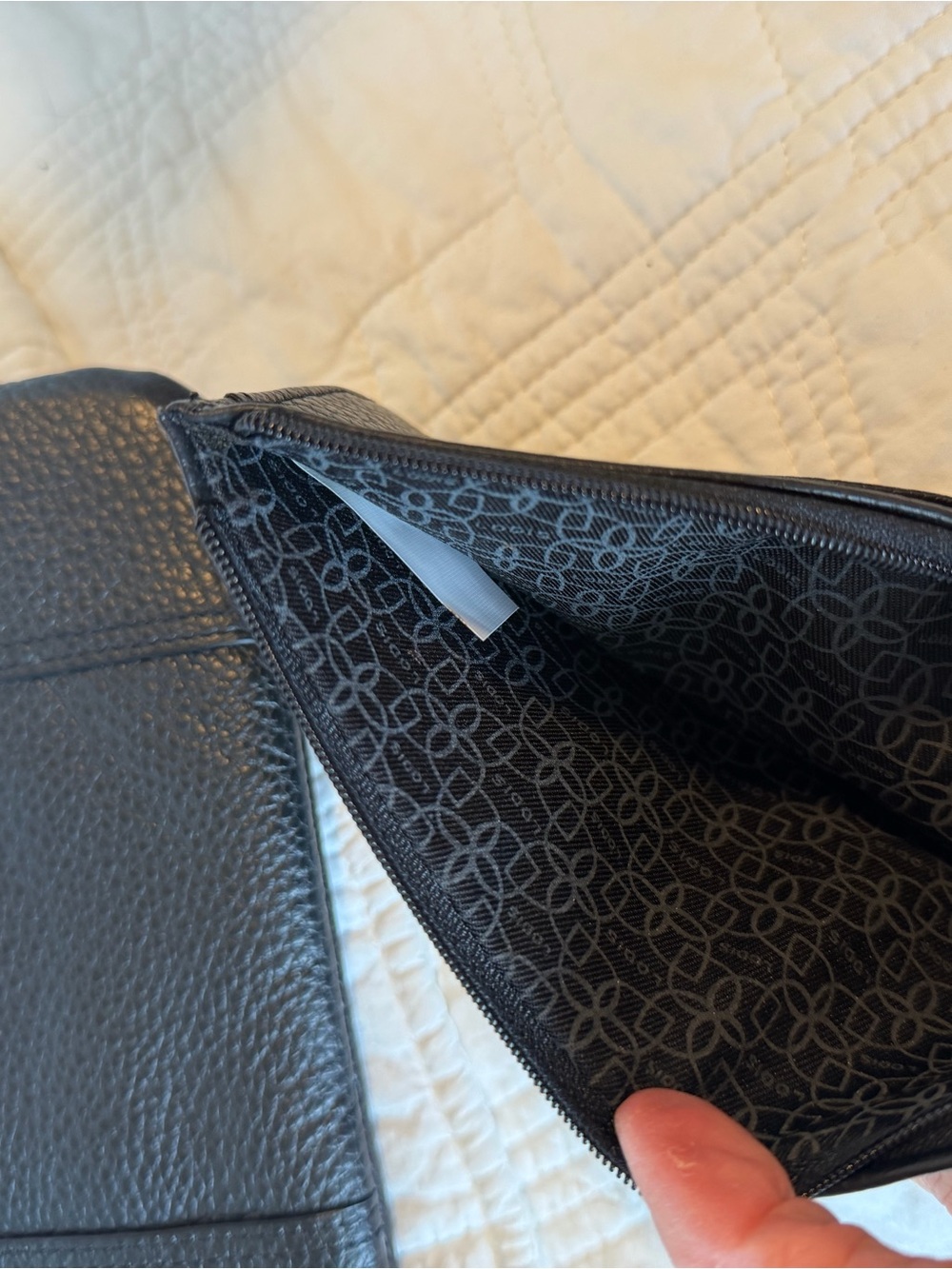 LODIS NWOT Black Pebbled Leather Wristlet and Wallet Set 8x5 - Picture 10 of 10